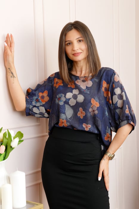 Bluza bleumarin cu imprimeu floral multicolor Harper plus size
