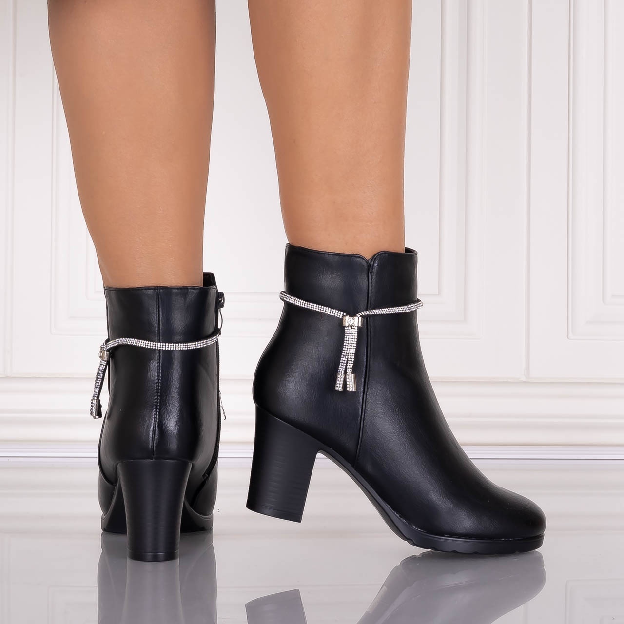 Botine Dama Imblanite Negre din Piele Ecologica Sarla - poza 4