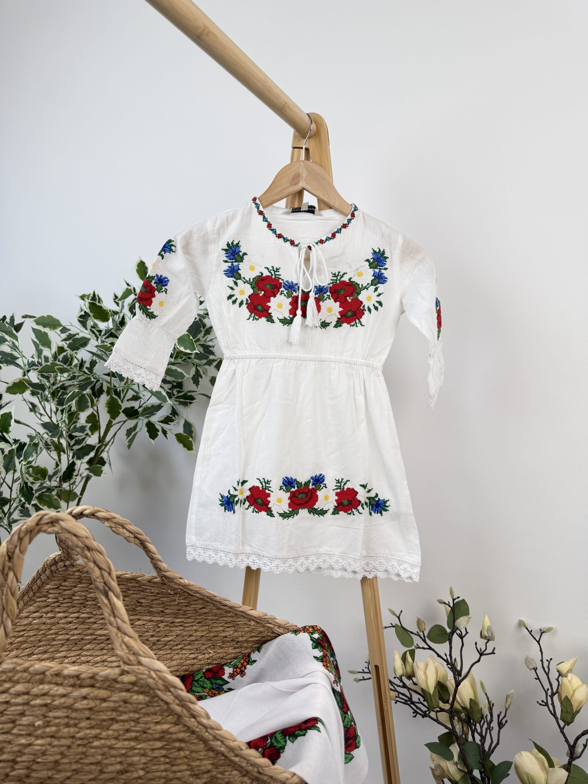 Compleu tradițional fete – fustă și ie TM2507 *motive florale* - 8