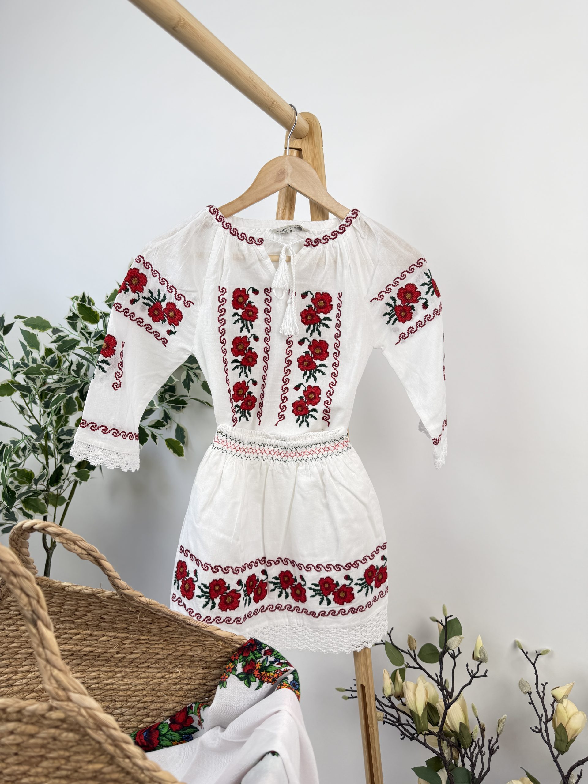 Compleu tradițional fete – fustă și ie TM2509 *motive florale* - 16