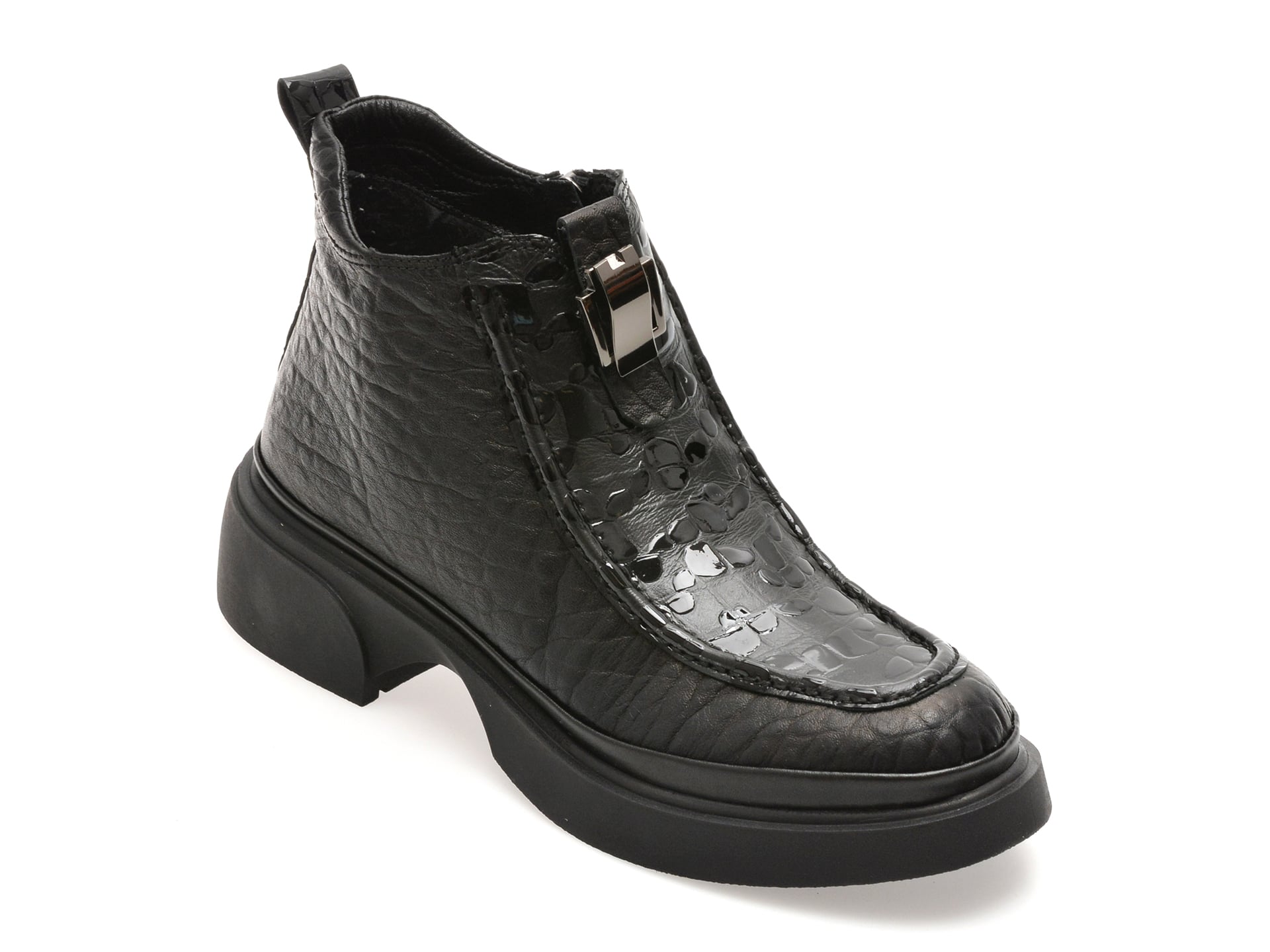 Ghete GRYXX negre, 38705, din piele naturala