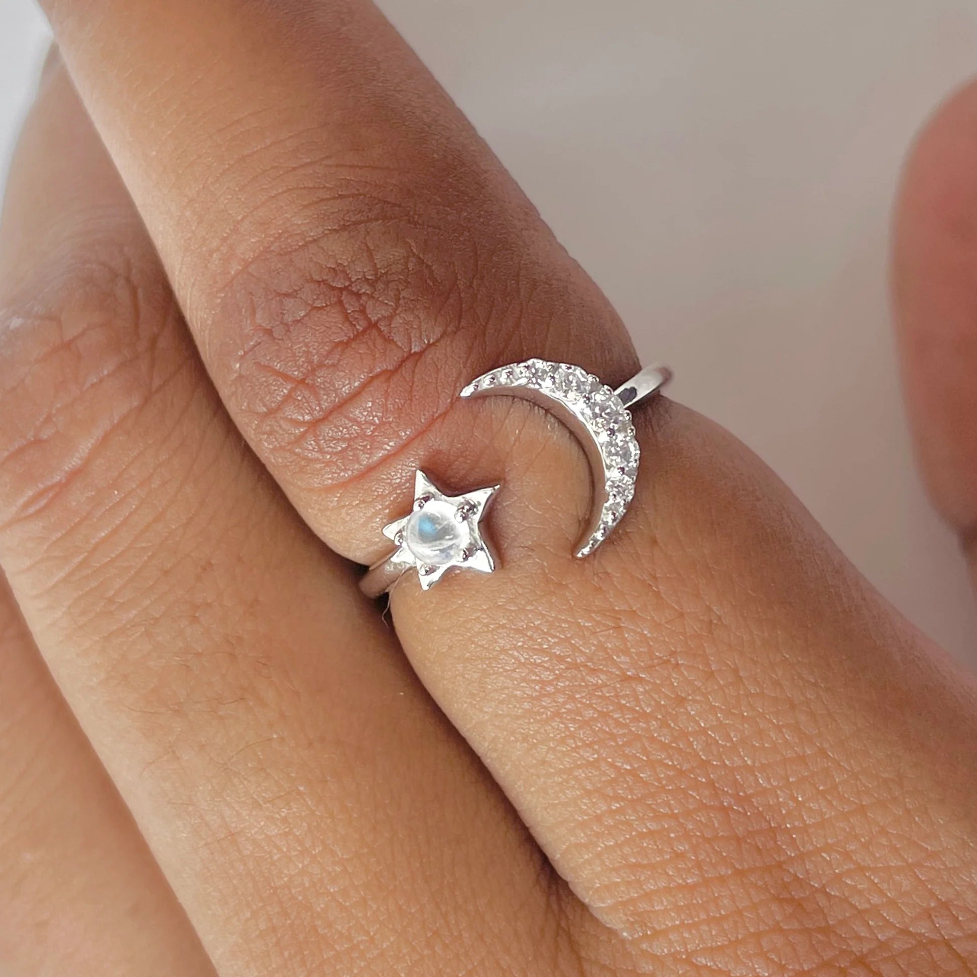 Inel piatra lunii din argint | Moon&Star