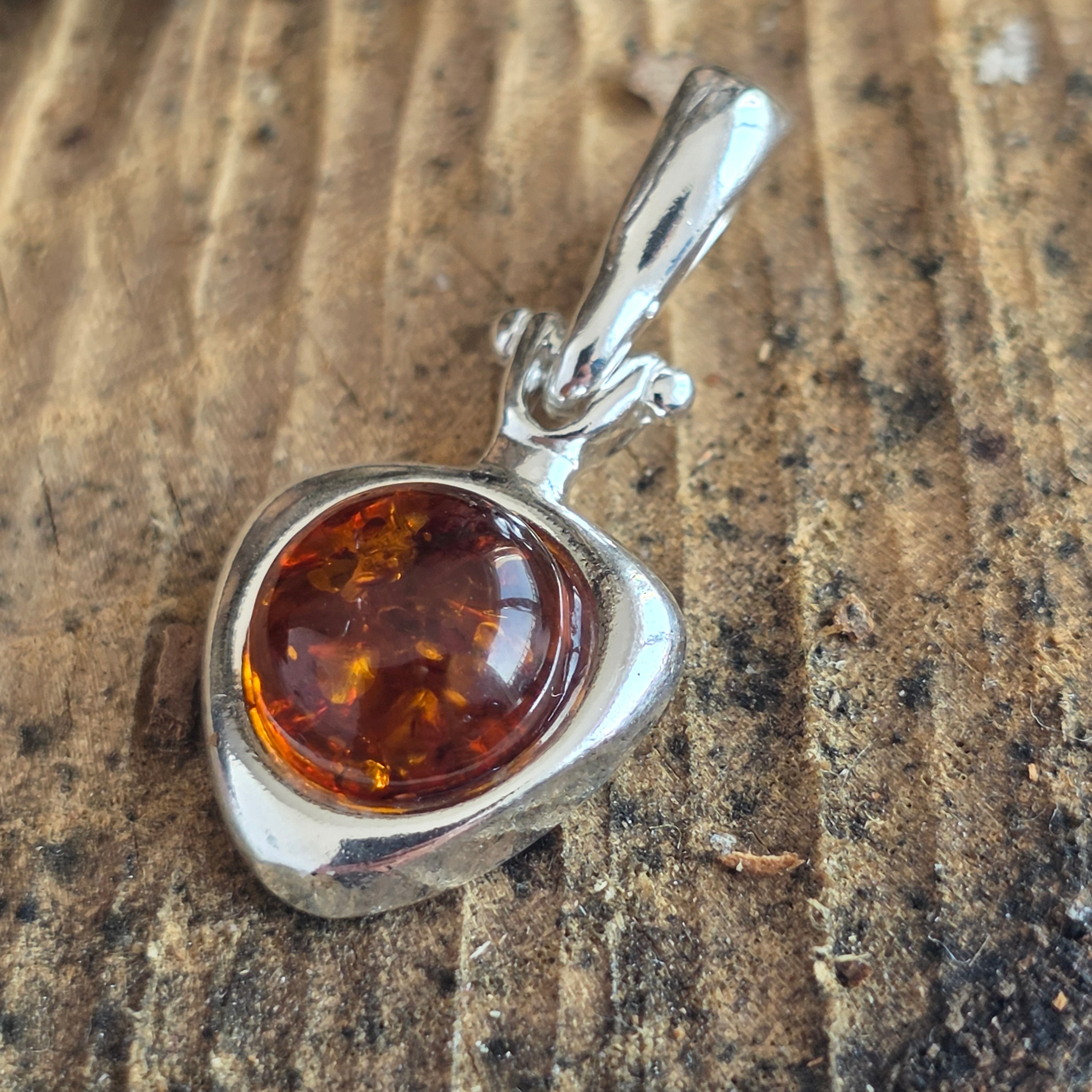 Pandantiv argint cu chihlimbar Amber23