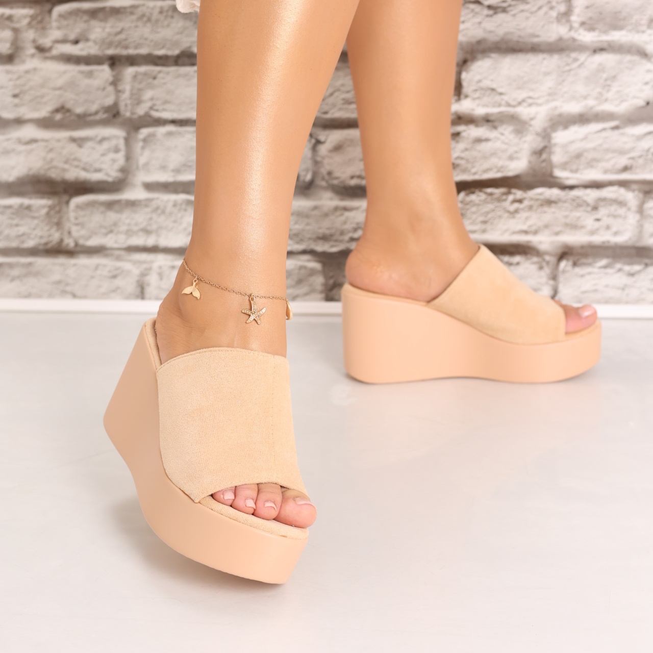 Papuci dama cu platforma Bej din Piele Ecologica Intoarsa Acalva - poza 3