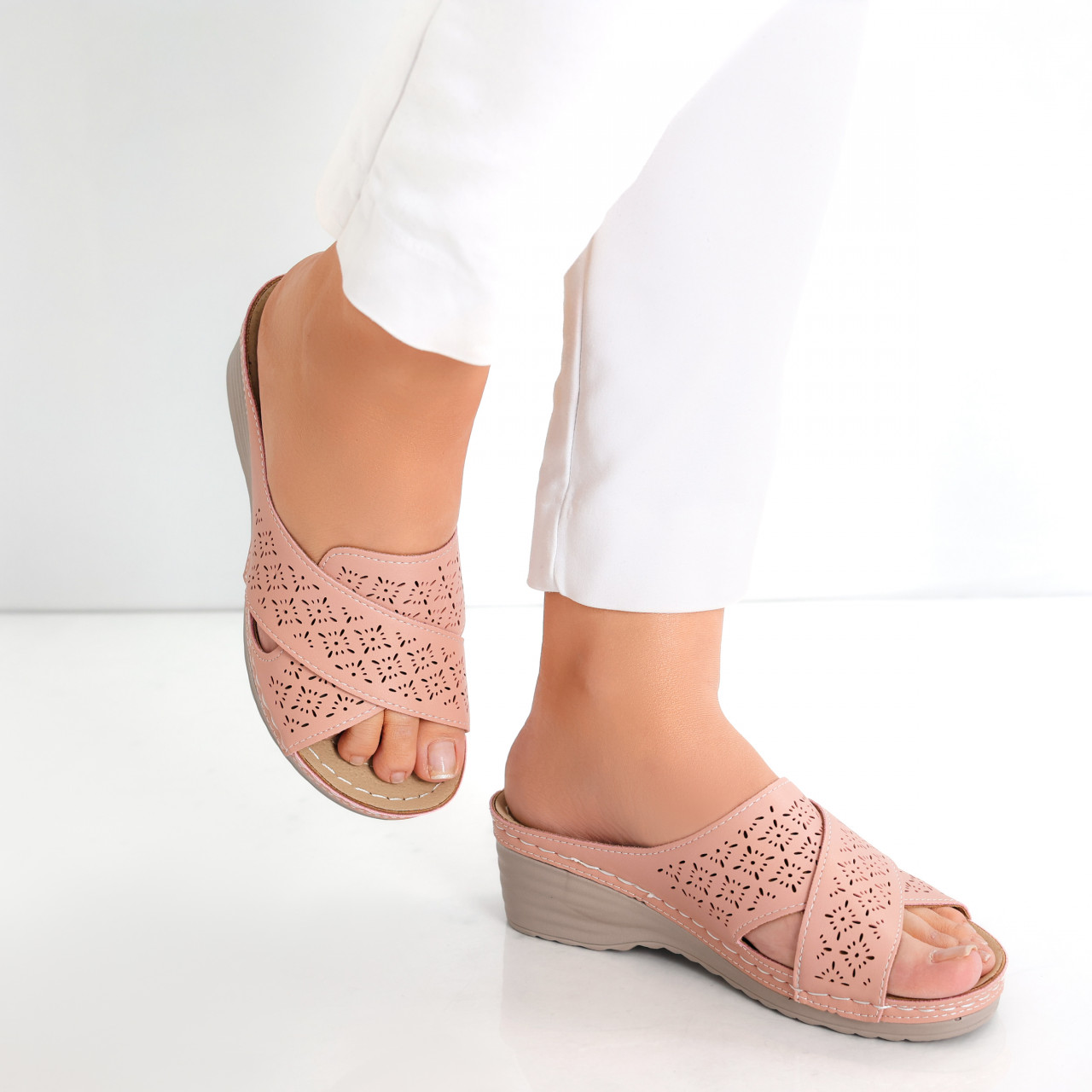Papuci dama cu platforma Roz din Piele Ecologica Anya - poza 5