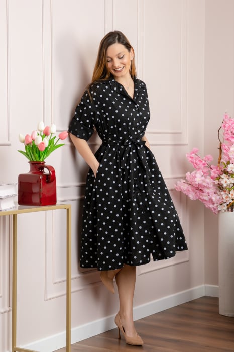 Rochie neagra tip camasa cu buline