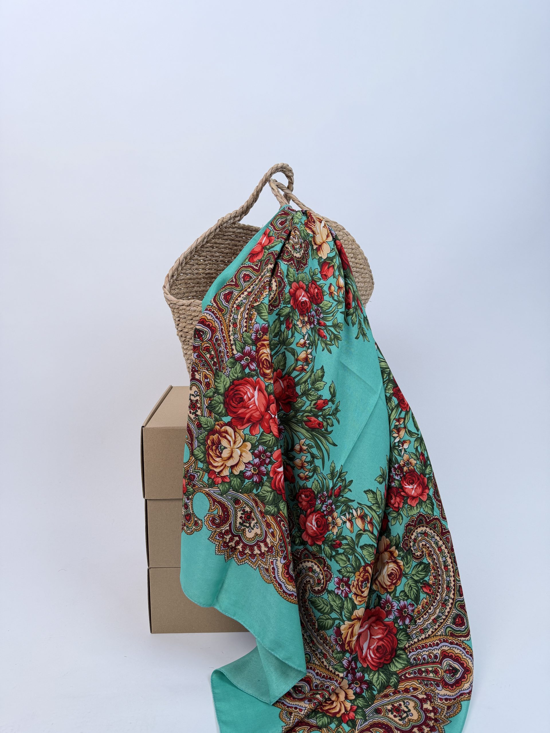Șal cu imprimeu floral distinctiv TM2378