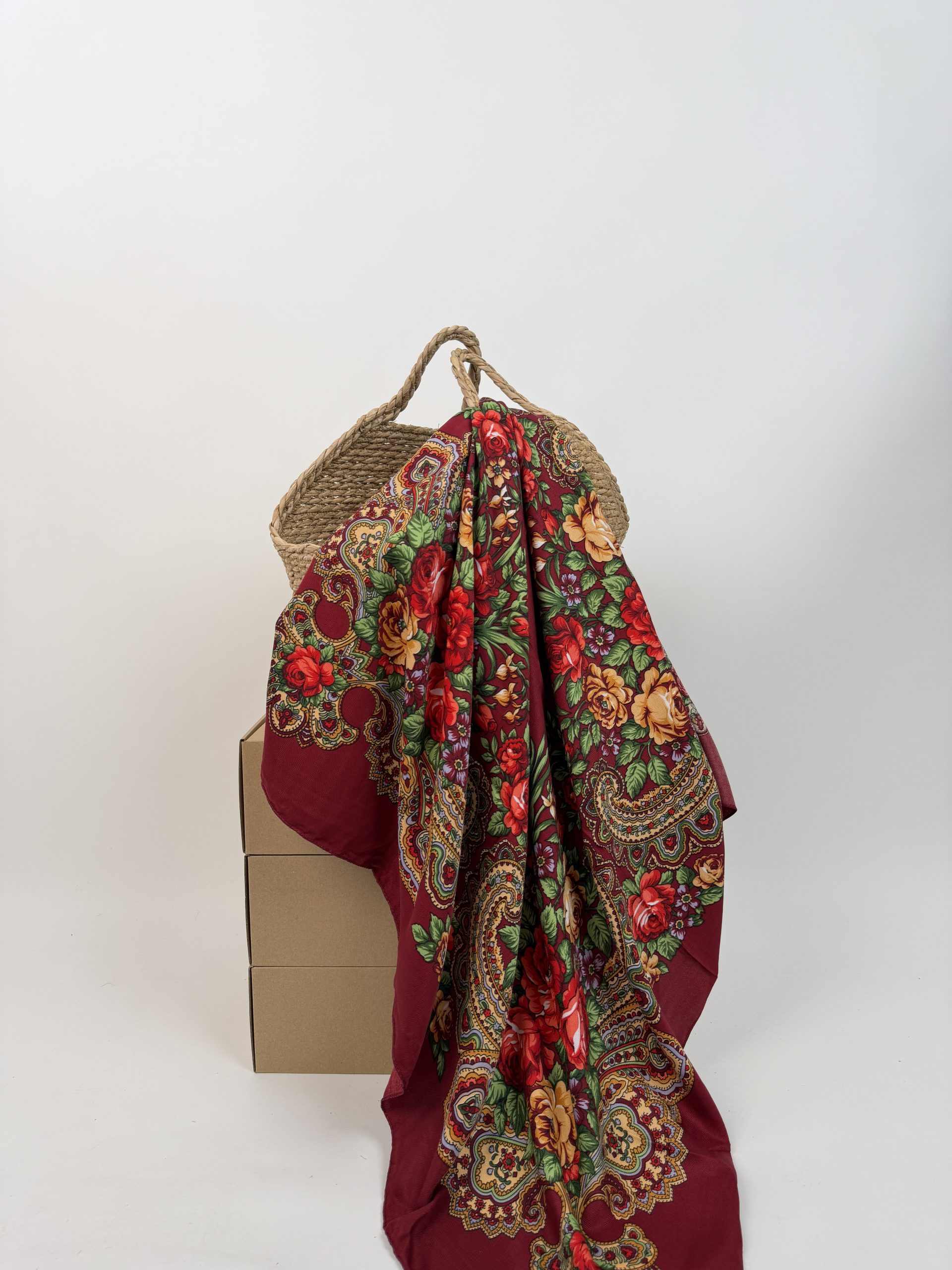 Șal cu imprimeu floral distinctiv TM2400
