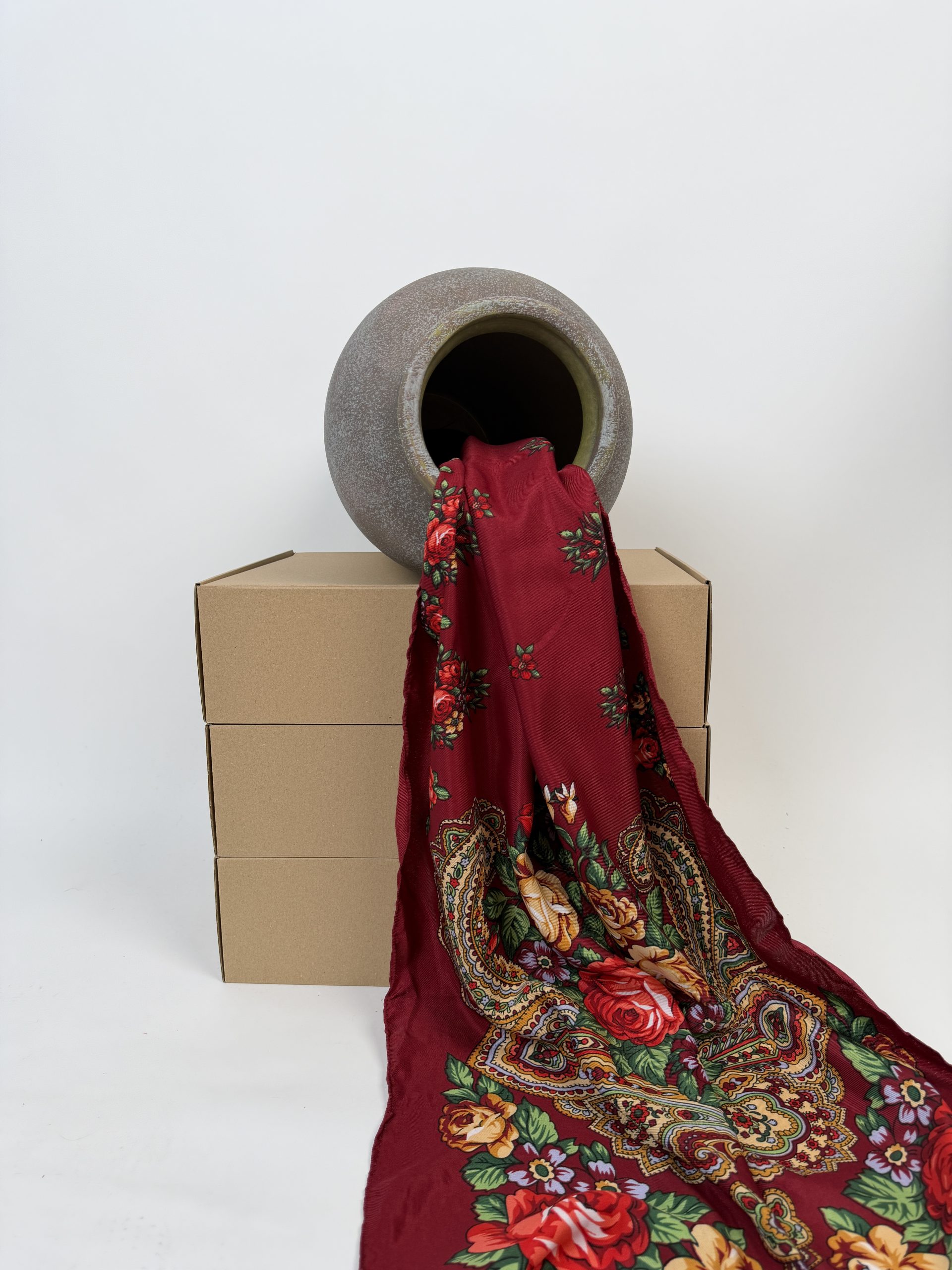 Șal cu imprimeu floral distinctiv TM2408