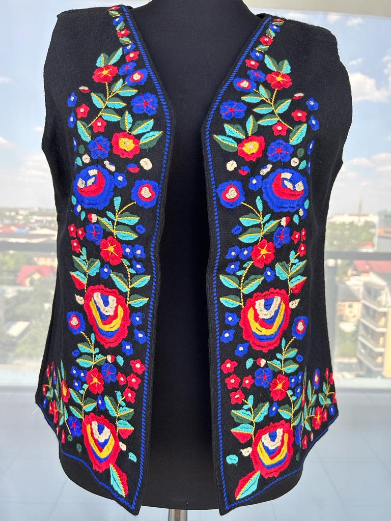 Vestă tradițională femei - motive florale TM435 - XL