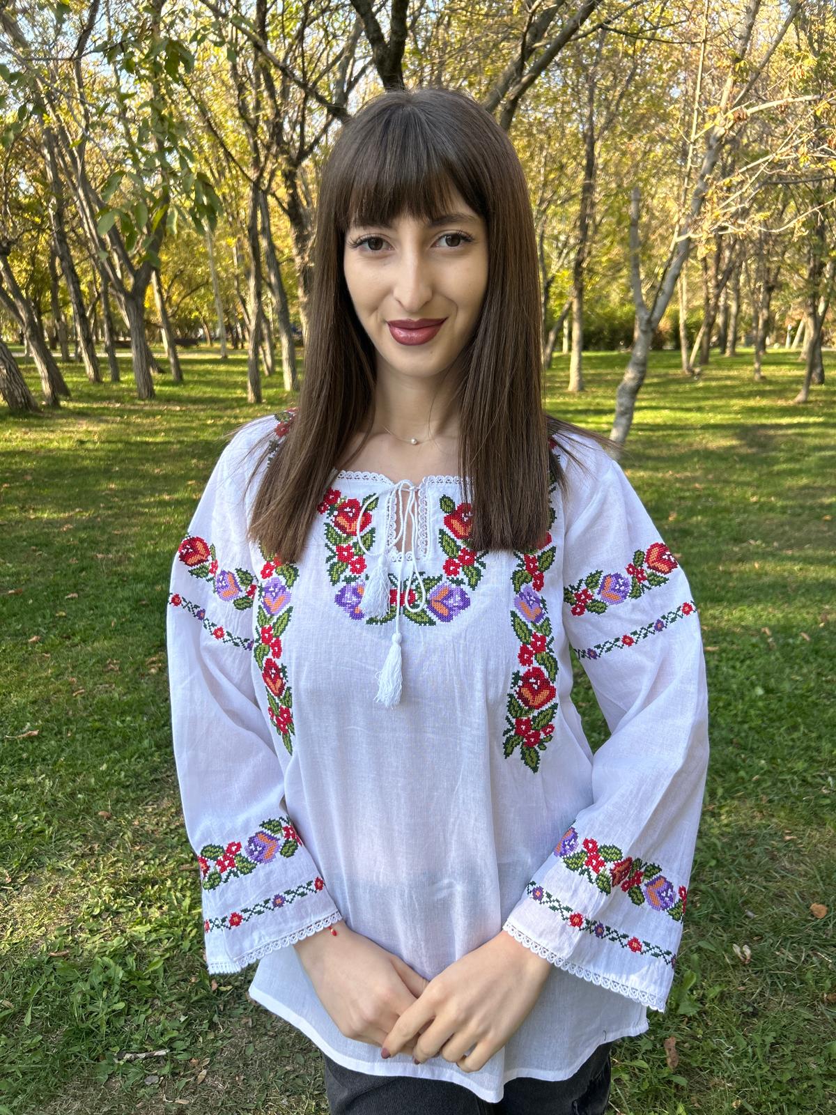 Ie tradițională femei TM1526 motive florale - XXL